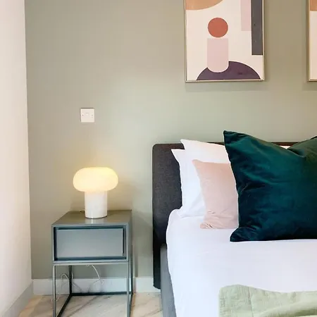 Temple Quay By Staybc Premier Corporate 2 Bedroom Serviced Accommodation In The Heart Of Bristol *