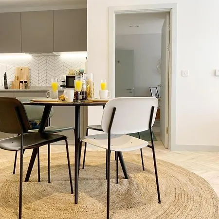 Temple Quay By Staybc Premier Corporate 2 Bedroom Serviced Accommodation In The Heart Of Bristol